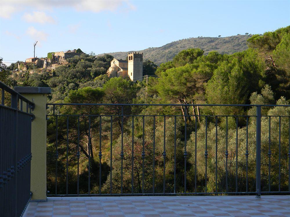 Agriturismo Rio Castello Marina dʼMarina dʼAndora Екстериор снимка